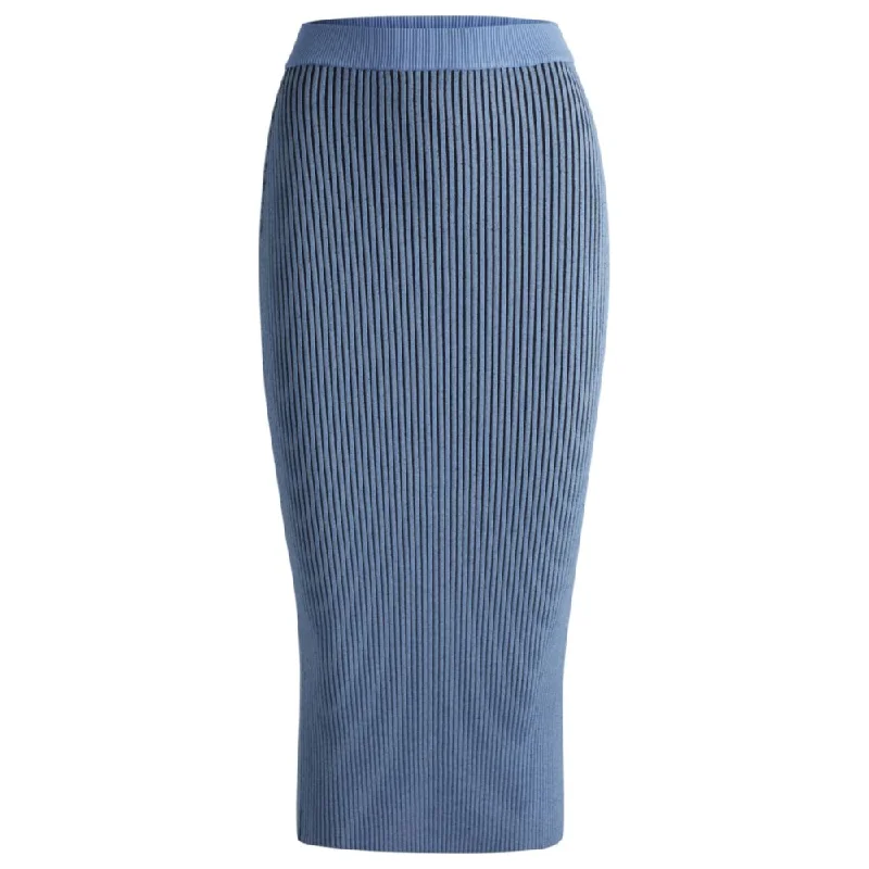 Knitted tube skirt with two-tone rib