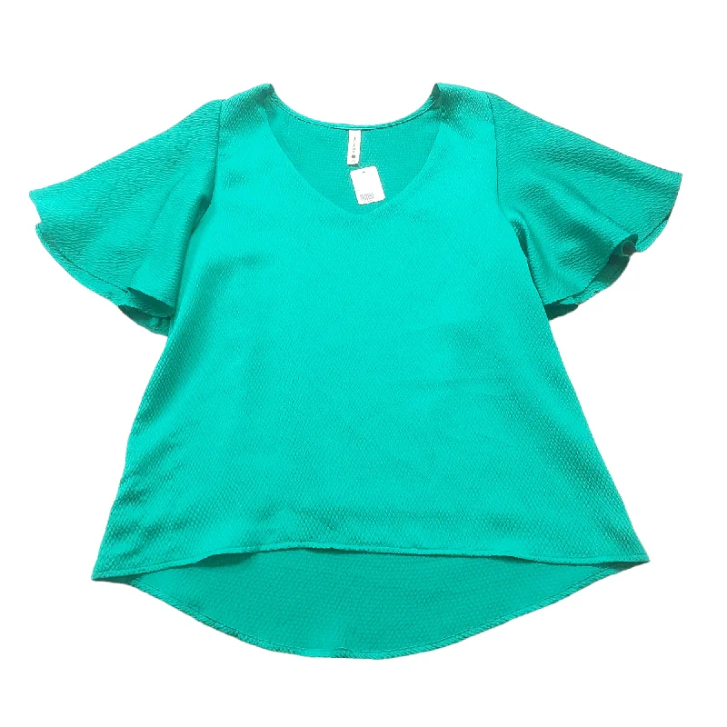 Green Top Short Sleeve Clothes Mentor, Size S